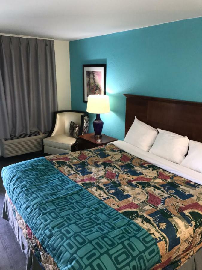 Howard Johnson By Wyndham Atlanta College Park Εξωτερικό φωτογραφία